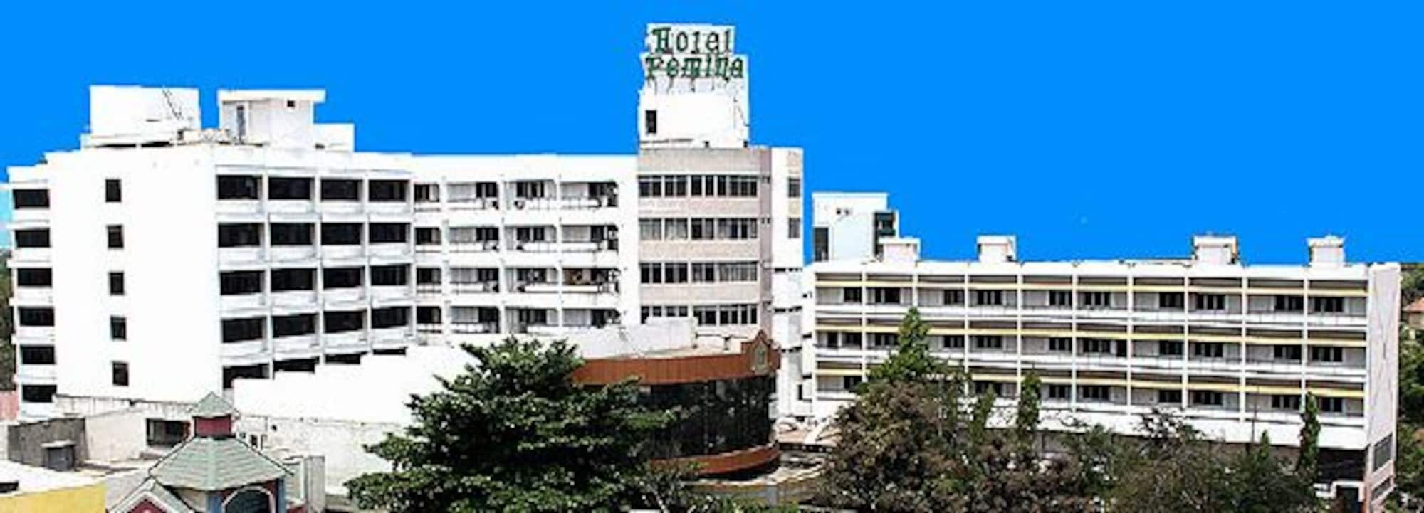 Femina Hotel Tiruchirappalli Esterno foto